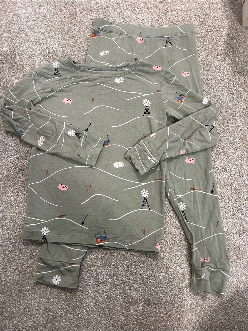 Kids Olive Green Farm Print Long-Sleeve Pajama Set